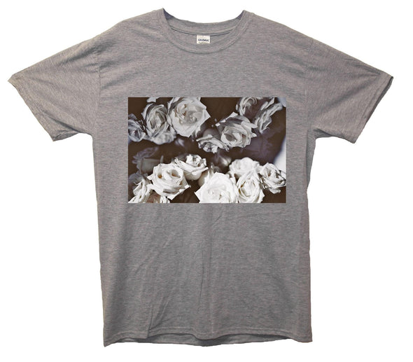 Black And White Roses Printed T-Shirt - Mr Wings Emporium 