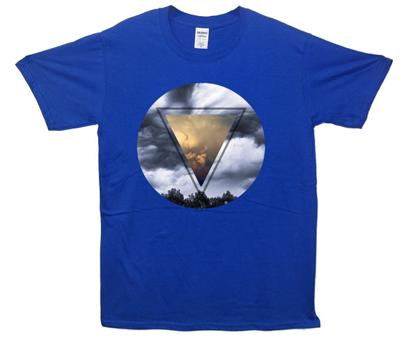 Triangle Prism Printed T-Shirt - Mr Wings Emporium 